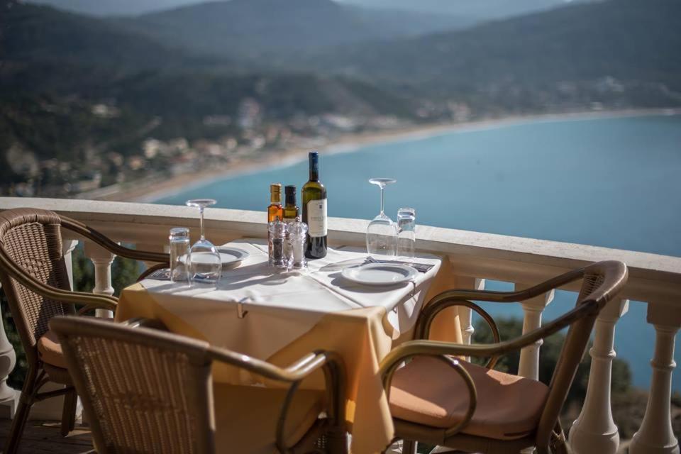 Porto Timoni Bed and Breakfast Afión Εξωτερικό φωτογραφία